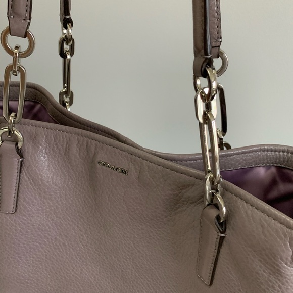 COACH Madison Shoulder Tote Bag - Picture 2 of 7